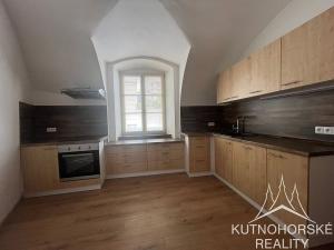 Pronájem bytu 1+1, Kutná Hora, Jungmannovo náměstí, 49 m2