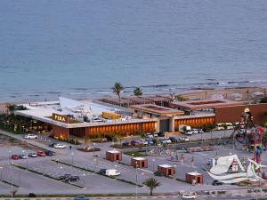Prodej bytu 3+1, Trikomo, Kypr, 100 m2