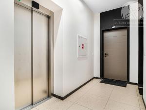Prodej bytu 3+kk, Praha - Vysočany, Kolmá, 74 m2