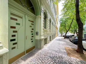 Prodej bytu 4+1, Praha - Vinohrady, Uruguayská, 165 m2