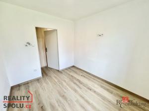 Pronájem bytu 2+kk, Opava - Předměstí, Těšínská, 36 m2