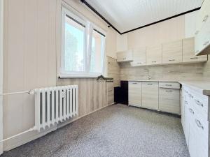 Prodej bytu 2+1, Karviná, Na Kopci, 55 m2