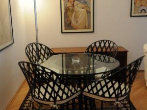 Pronájem bytu 2+kk, Praha - Nové Město, Odborů, 47 m2