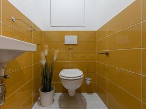 Pronájem bytu 2+kk, Praha - Hostivař, Horolezecká, 63 m2