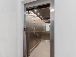 Pronájem bytu 2+kk, Praha - Hostivař, Horolezecká, 63 m2