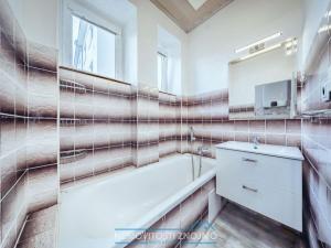 Prodej bytu 1+1, Znojmo, Rumunská, 44 m2