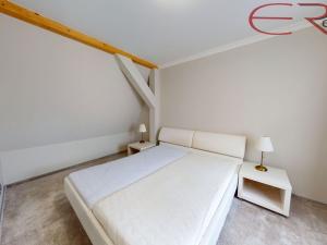 Pronájem bytu 3+kk, Jablonec nad Nisou, Komenského, 71 m2