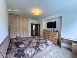 Prodej bytu 3+1, Krupka, Sídliště Nad plovárnou, 76 m2