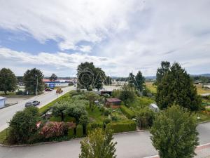 Pronájem bytu 2+1, Kaplice, Omlenická, 56 m2