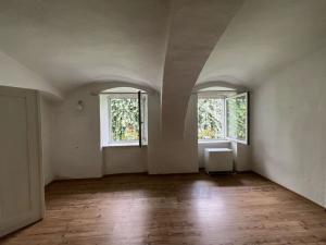 Pronájem kanceláře, Trhové Sviny, Nové město, 42 m2