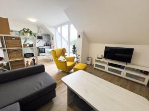 Pronájem bytu 2+kk, Kařez, 62 m2