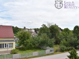 Prodej bytu 3+1, Bernartice, V zahrádce, 57 m2
