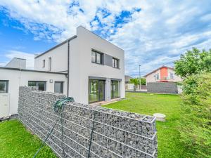 Prodej rodinného domu, Kladno, 171 m2