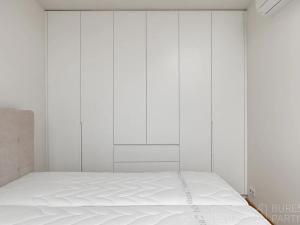 Pronájem bytu 2+kk, Praha - Velká Chuchle, Na hvězdárně, 57 m2