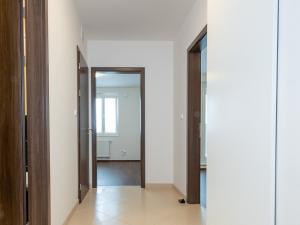 Pronájem bytu 2+kk, Praha - Hloubětín, Poděbradská, 52 m2