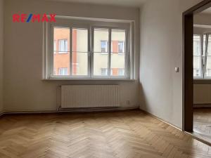 Prodej bytu 2+1, Kladno, Poštovní náměstí, 63 m2