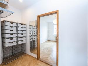 Pronájem bytu 3+1, Praha - Vršovice, Arménská, 75 m2