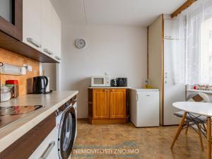 Prodej bytu 2+1, Znojmo, Holandská, 56 m2