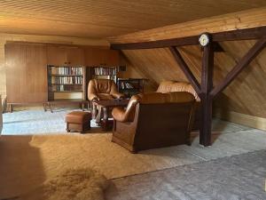 Prodej rodinného domu, Líský, 300 m2