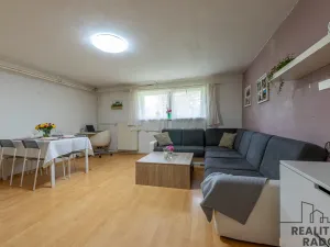 Prodej rodinného domu, Praha, Vačkářova, 216 m2