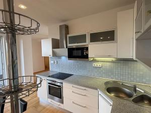 Prodej bytu 3+kk, Zlín, Podlesí I, 101 m2