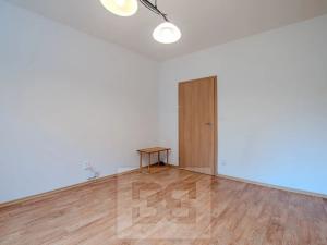 Pronájem bytu 2+1, Liberec, Sametová, 56 m2