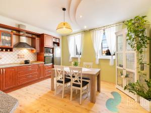 Prodej výrobních prostor, Ponědrážka, 165 m2