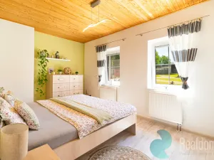 Prodej výrobních prostor, Ponědrážka, 165 m2