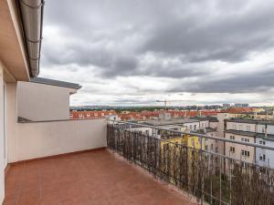 Pronájem bytu 2+kk, Praha - Žižkov, Radhošťská, 67 m2