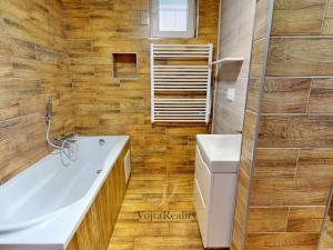Pronájem bytu 1+1, Olomouc - Nové Sady, Rooseveltova, 45 m2
