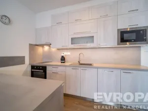 Prodej bytu 1+kk, Lipno nad Vltavou, 42 m2