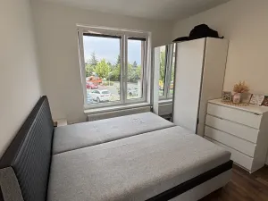 Pronájem bytu 2+kk, Hradec Králové, Václavkova, 54 m2