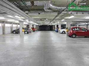 Pronájem garážového stání, Brno, Vídeňská, 16 m2