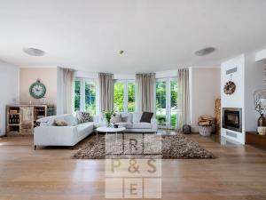 Prodej rodinného domu, Průhonice, Pod Valem II., 332 m2