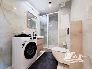 Pronájem bytu 2+kk, Praha - Karlín, Nekvasilova, 49 m2