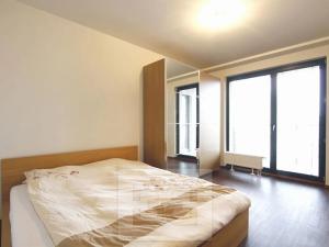 Pronájem bytu 2+kk, Praha - Stodůlky, Jeremiášova, 64 m2