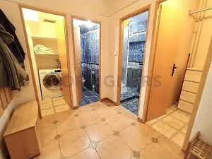 Pronájem bytu 1+kk, Praha - Košíře, Nepomucká, 40 m2