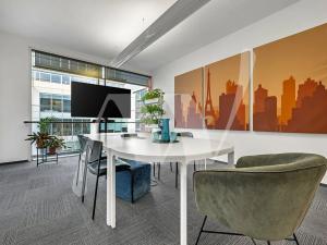 Pronájem kanceláře, Praha - Karlín, Křižíkova, 436 m2