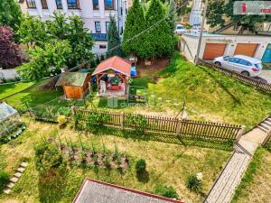 Prodej bytu 4+1, Karlovy Vary - Drahovice, Zbrojnická, 75 m2