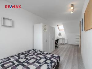 Prodej rodinného domu, Dobřany, Zahradní, 100 m2