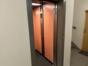 Pronájem bytu 2+kk, Praha - Smíchov, Randova, 48 m2