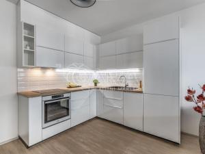 Pronájem bytu 2+kk, Praha, 55 m2