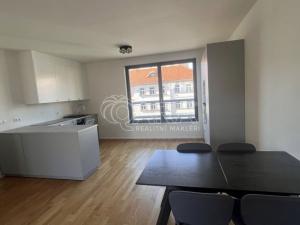 Pronájem bytu 3+kk, Praha, Seifertova, 80 m2