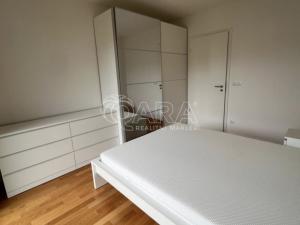 Pronájem bytu 3+kk, Praha, Seifertova, 80 m2