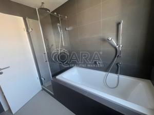 Pronájem bytu 3+kk, Praha, Seifertova, 80 m2