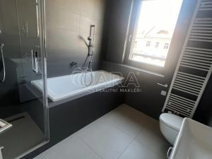 Pronájem bytu 3+kk, Praha, Seifertova, 80 m2