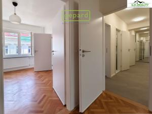 Pronájem bytu 2+1, Praha, Perunova, 60 m2