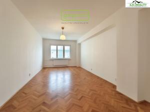 Pronájem bytu 2+1, Praha, Perunova, 60 m2