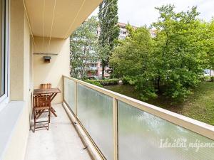 Pronájem bytu 3+1, Praha, Generála Janouška, 80 m2