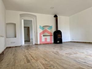 Prodej rodinného domu, Kozárovice, 150 m2